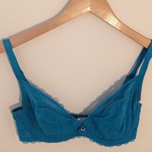 Chantelle bra new 34DD